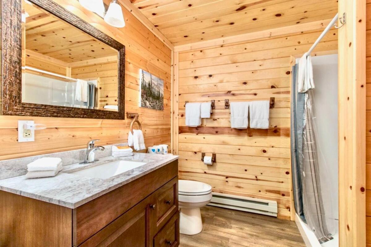 Lovely Log Cabin With Fire Pit! Duck Creek Village Exterior foto